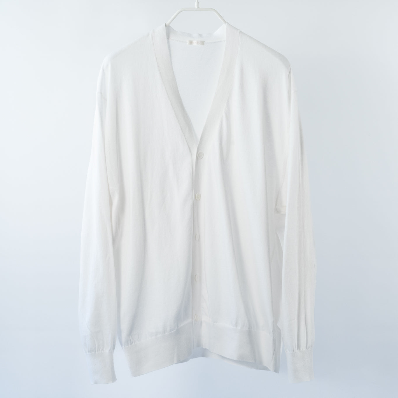 COMOLI CREW NECK COTTON KNIT CARDIGAN WHITE