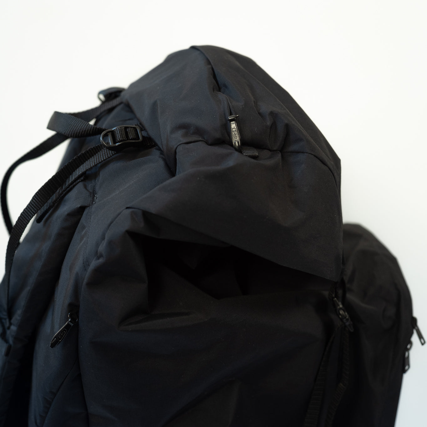 ERA. TRAVELING BACKPACK BLACK