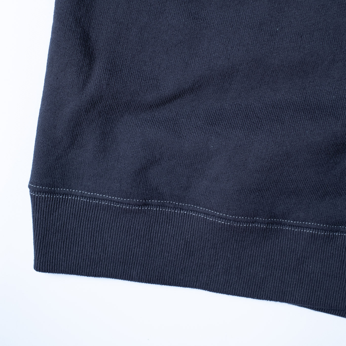 1027 CREW NECK SWEAT SHIRT HEATHER BLACK