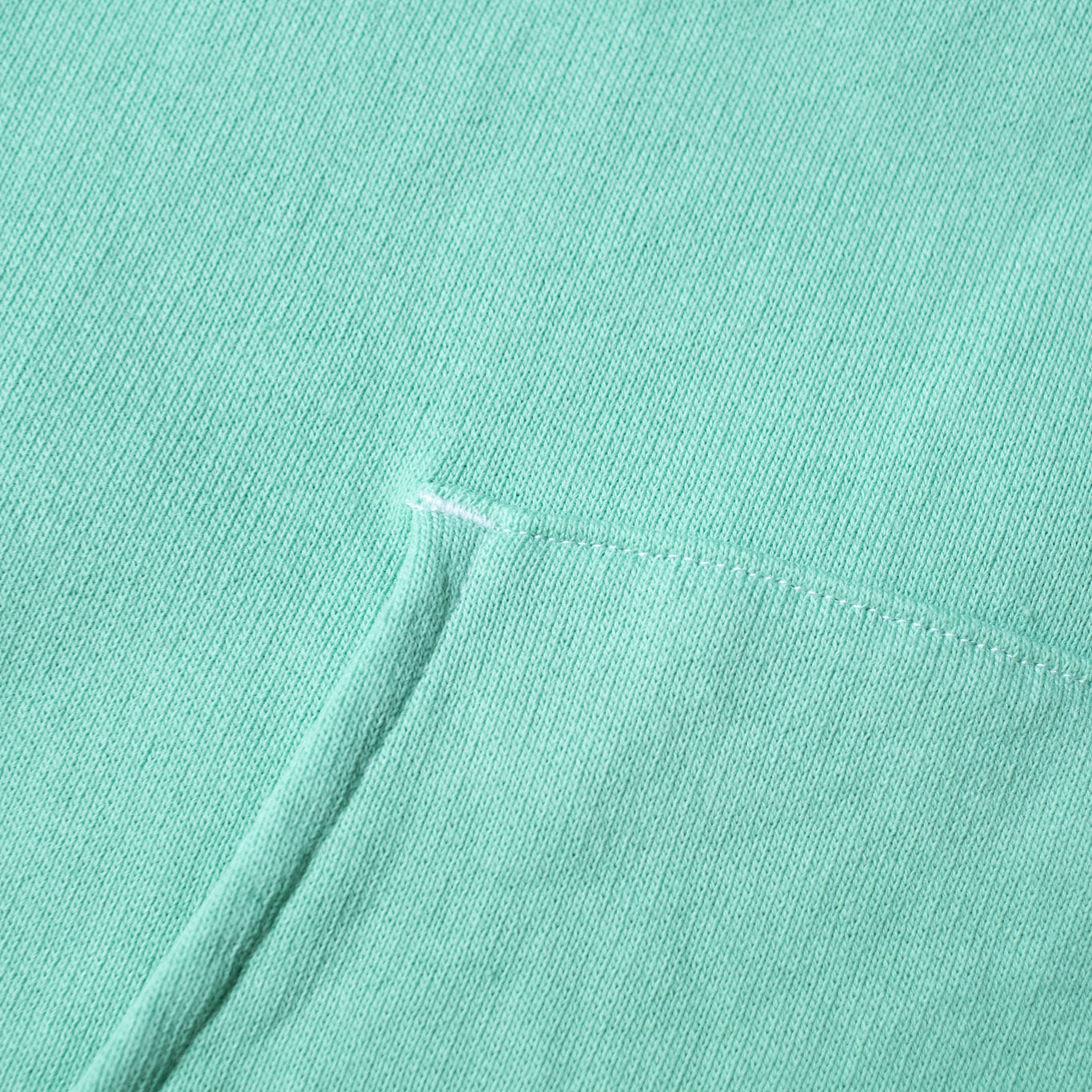 1027 HOODED PULLOVER MINT GREEN
