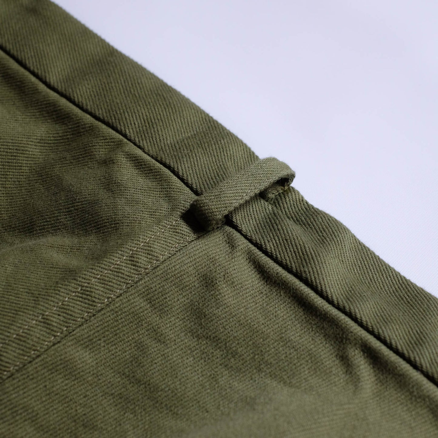Dhal CHINO TROUSERS OLIVE