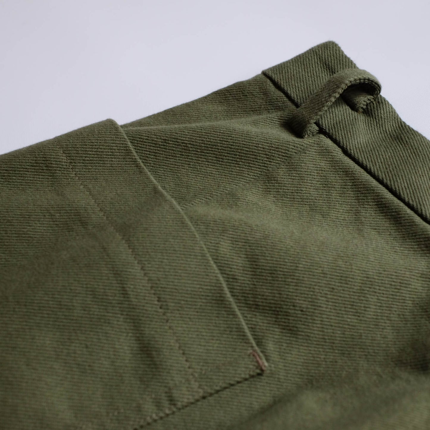 Dhal CHINO TROUSERS OLIVE