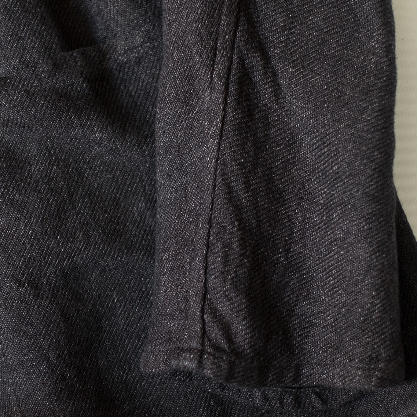 COMOLI LINEN STAND COLLAR JACKET BLACK