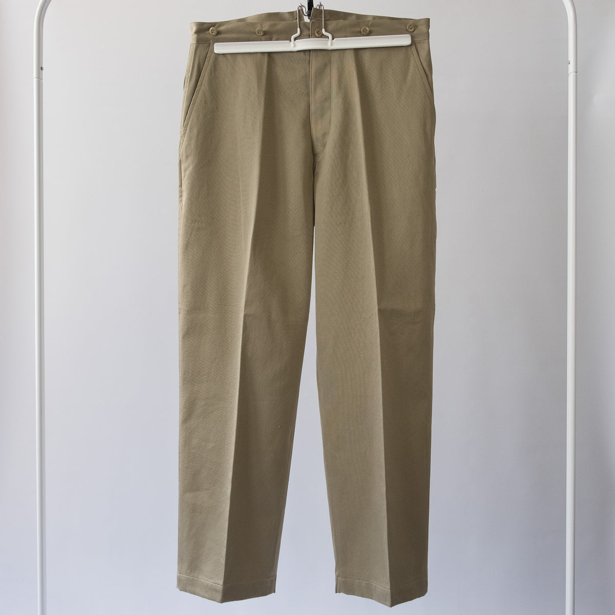 COMOLI COTTON CHINO OVER PANTS KHAKI