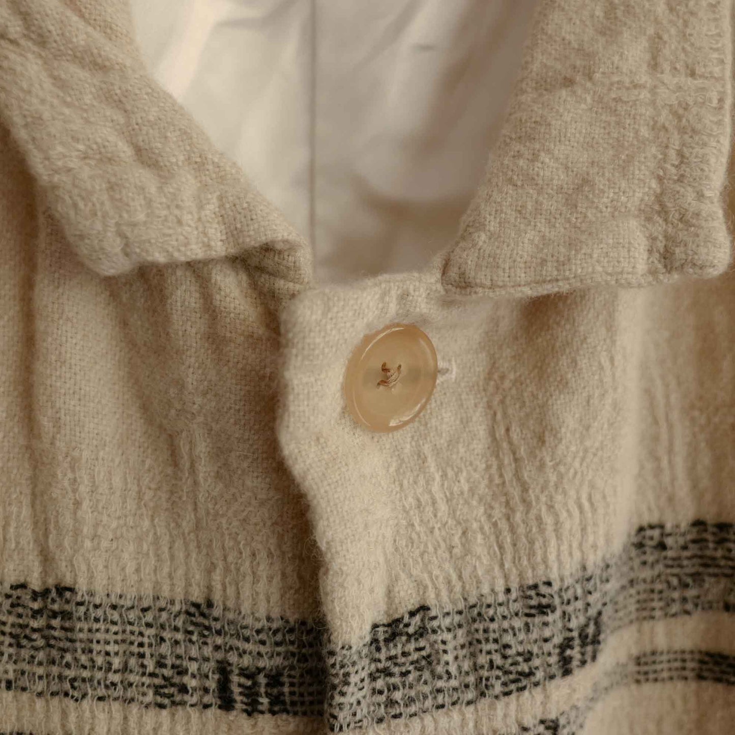 Dhal FULLING WOOL COAT WHITE