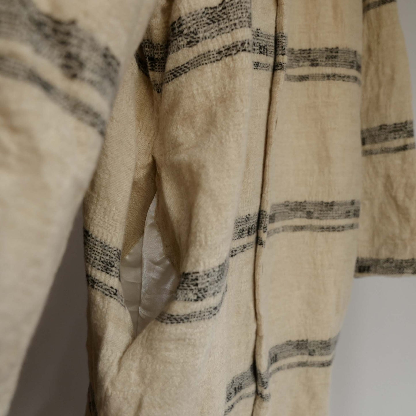 Dhal FULLING WOOL COAT WHITE