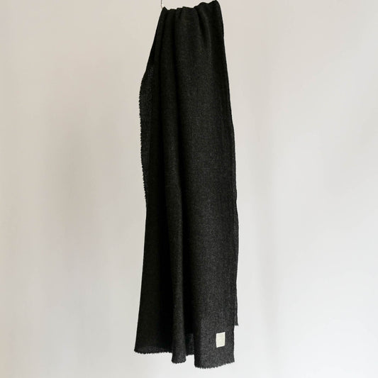 LOCALLY CASHMERE SCARF CHARCOAL