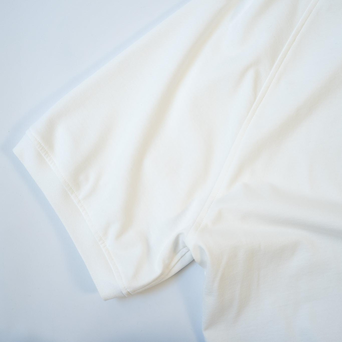 Cale SHORT SLEEVE SWEAT SHIRT WHITE