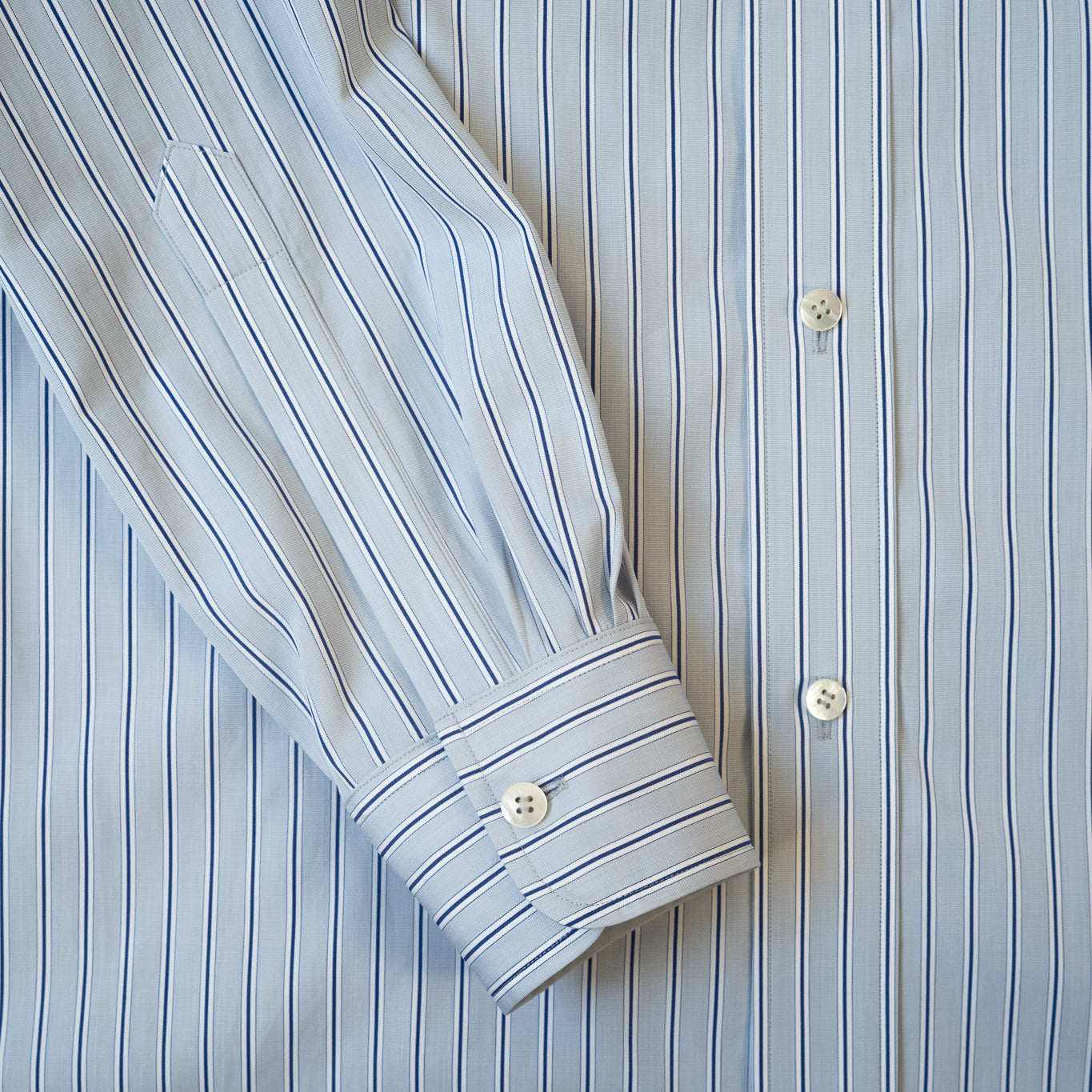 Cale STRIPED SHIRT GREY