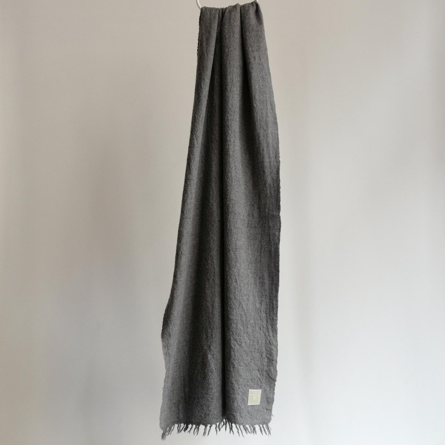 LOCALLY WOOL SCARF GREY