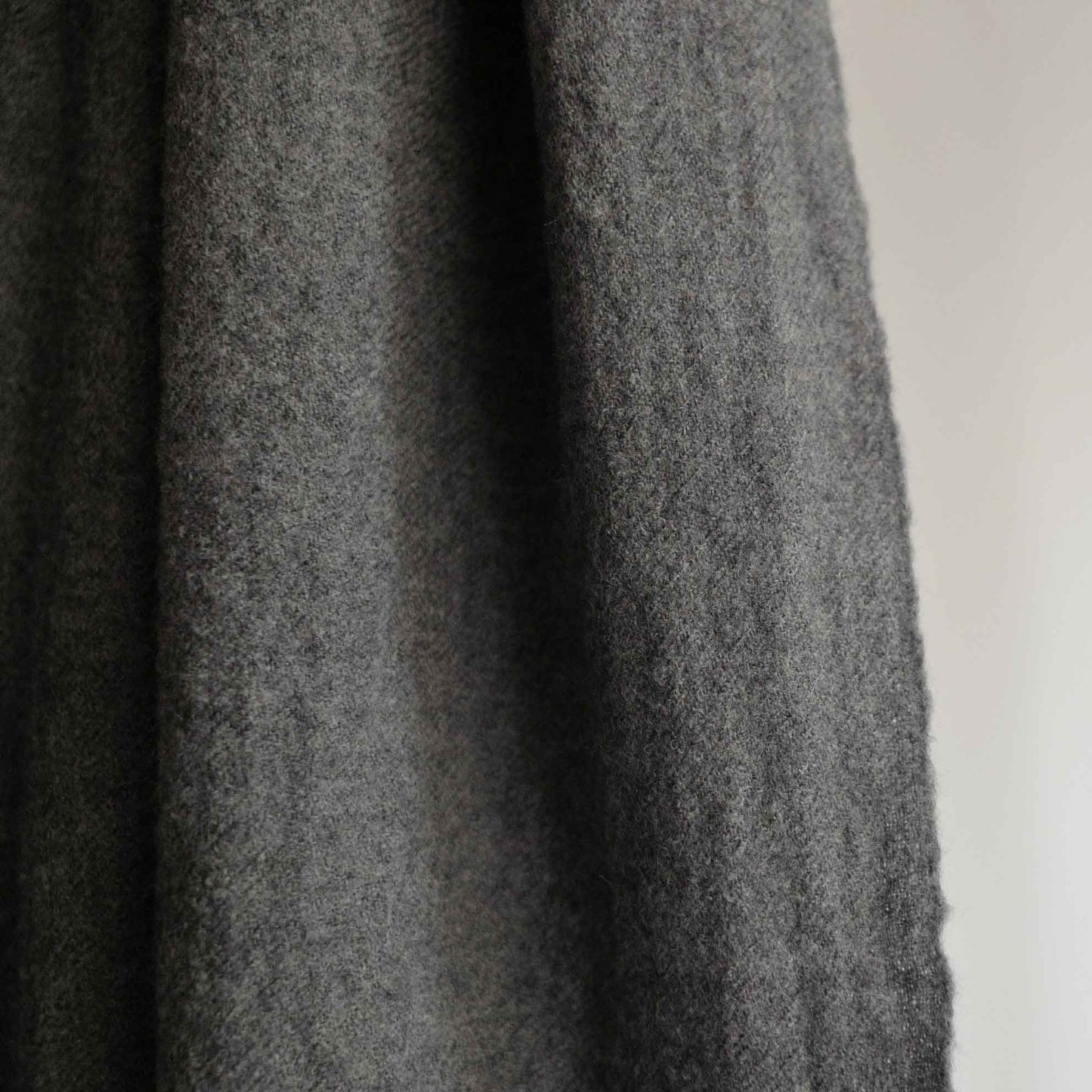 LOCALLY WOOL SCARF GREY